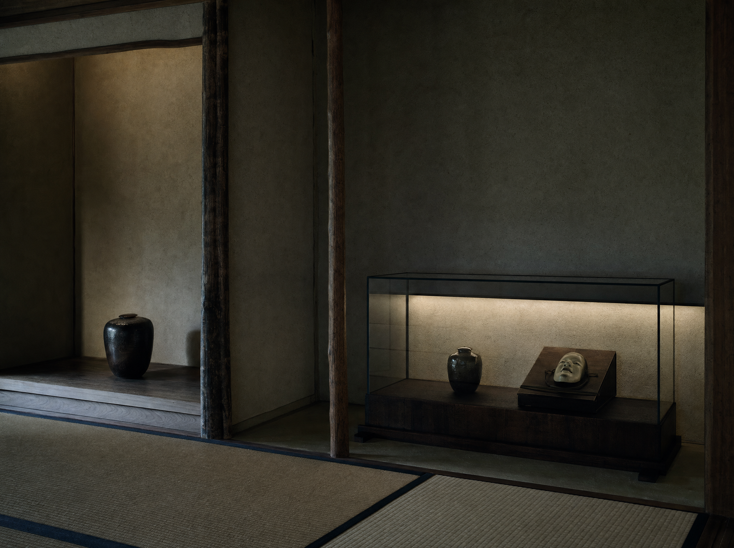 A sukiya exhibition room with a low case and a lacquer mask box